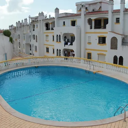 2 Bed Apartment, Terrace And Shared Pool Carvoeiro (Lagoa)