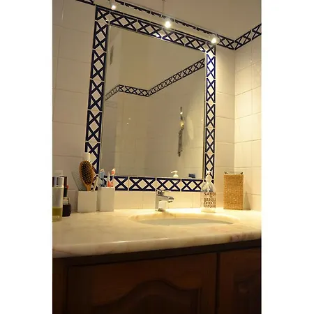 Apartment 2 Bed Apartment, Terrace And Shared Pool Carvoeiro (Lagoa)