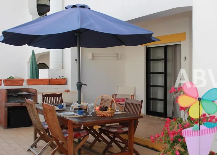 2 Bed Apartment, Terrace And Shared Pool